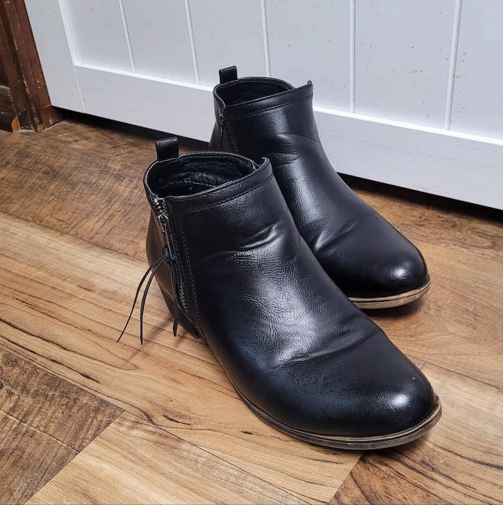 Rampage Black Heeled Ankle Boots
